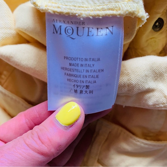 Alexander McQueen Butter Yellow High Rise Jeans, Size 38/25/2 - Picture 12 of 13